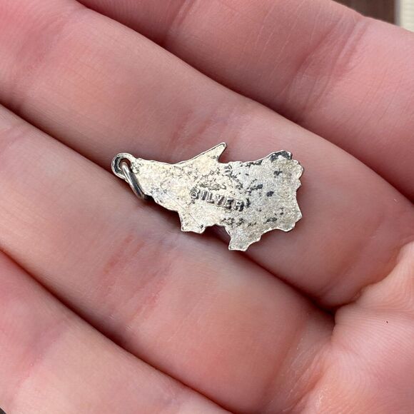 Vintage 925 Sterling Silver "Dorset" Red Enamel Pendant Bracelet Charm - Picture 2 of 3